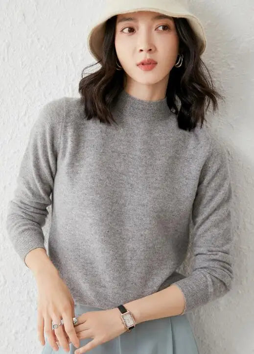 Winter wool sweater for women's soft solid color long-sleeved knitted sweater
