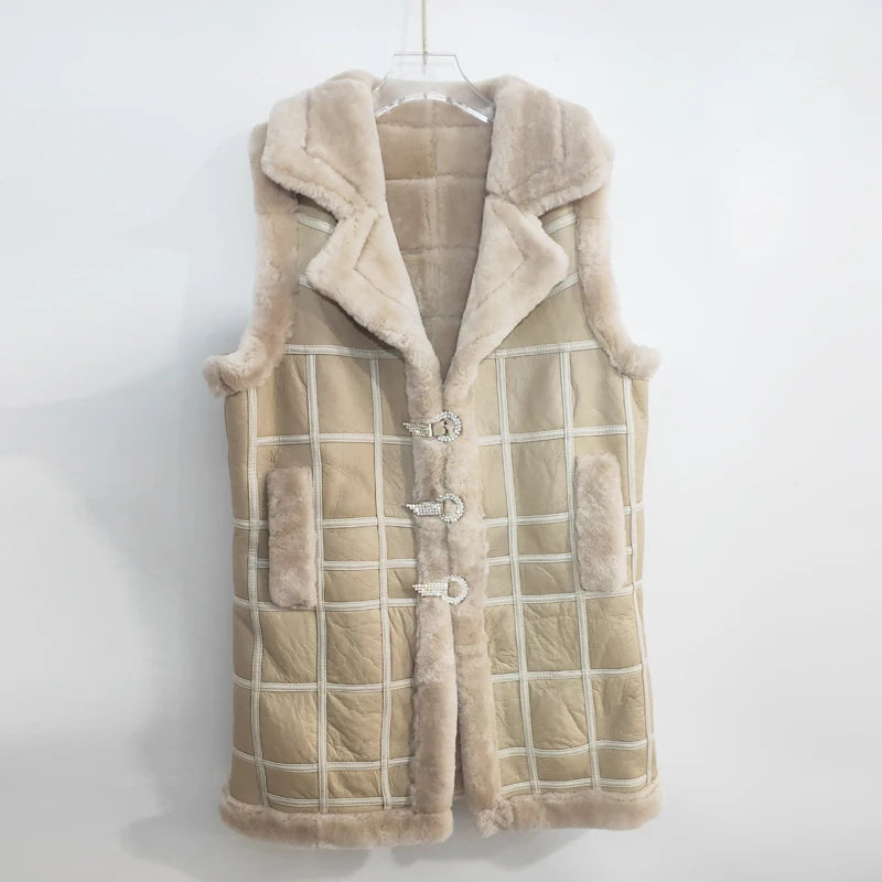 Natural Wool Sheep Shearing Autumn Winter Women's Tops Warm Leather Coat Women Vest New Fashion Sheepskin Sweater Vest Coat
