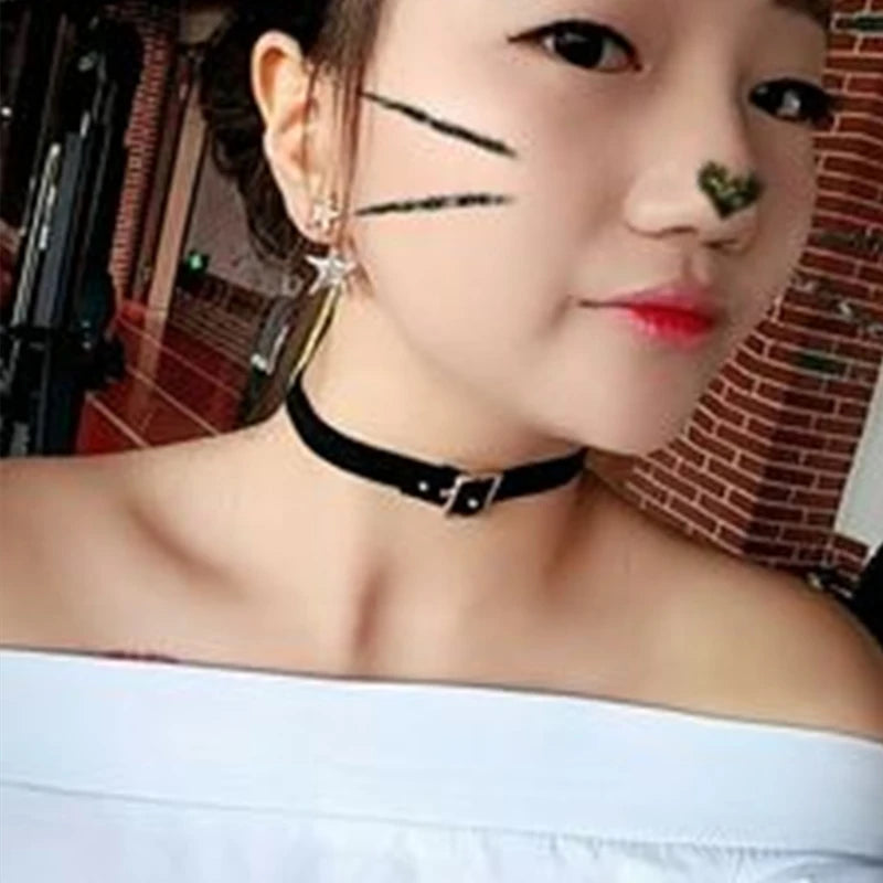 Chocker Gothic Punk Style Black Fake Leather Choker Necklaces Women Crew Neck Necklace Female Party Jewelry Party Gifts Trinkets