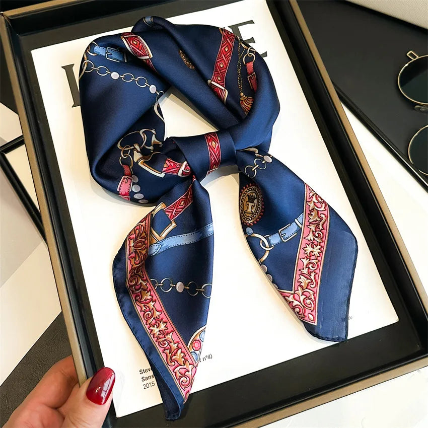2025 New Women's Soft Satin Hair Scarves Fashion Square Printed Headscarf 70cm Professional Accessories Designer Scarf Headband