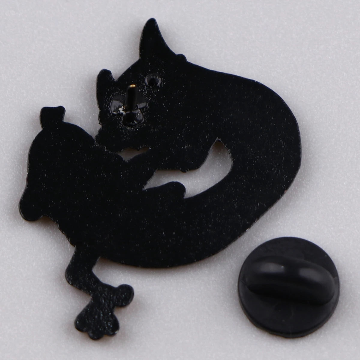 Cartoon Animal Brooches for Women Enamel Pins Badges Lapel Pins for Backpack Fashion Jewelry Clothing Accessories Kids Gift