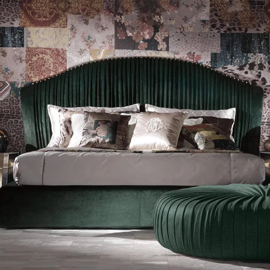 Bedroom Soft Bed Design Minimalist Aesthetics Cheap Designer Simple Bed Light Luxury High Quality Wood Cama Casal Furniture