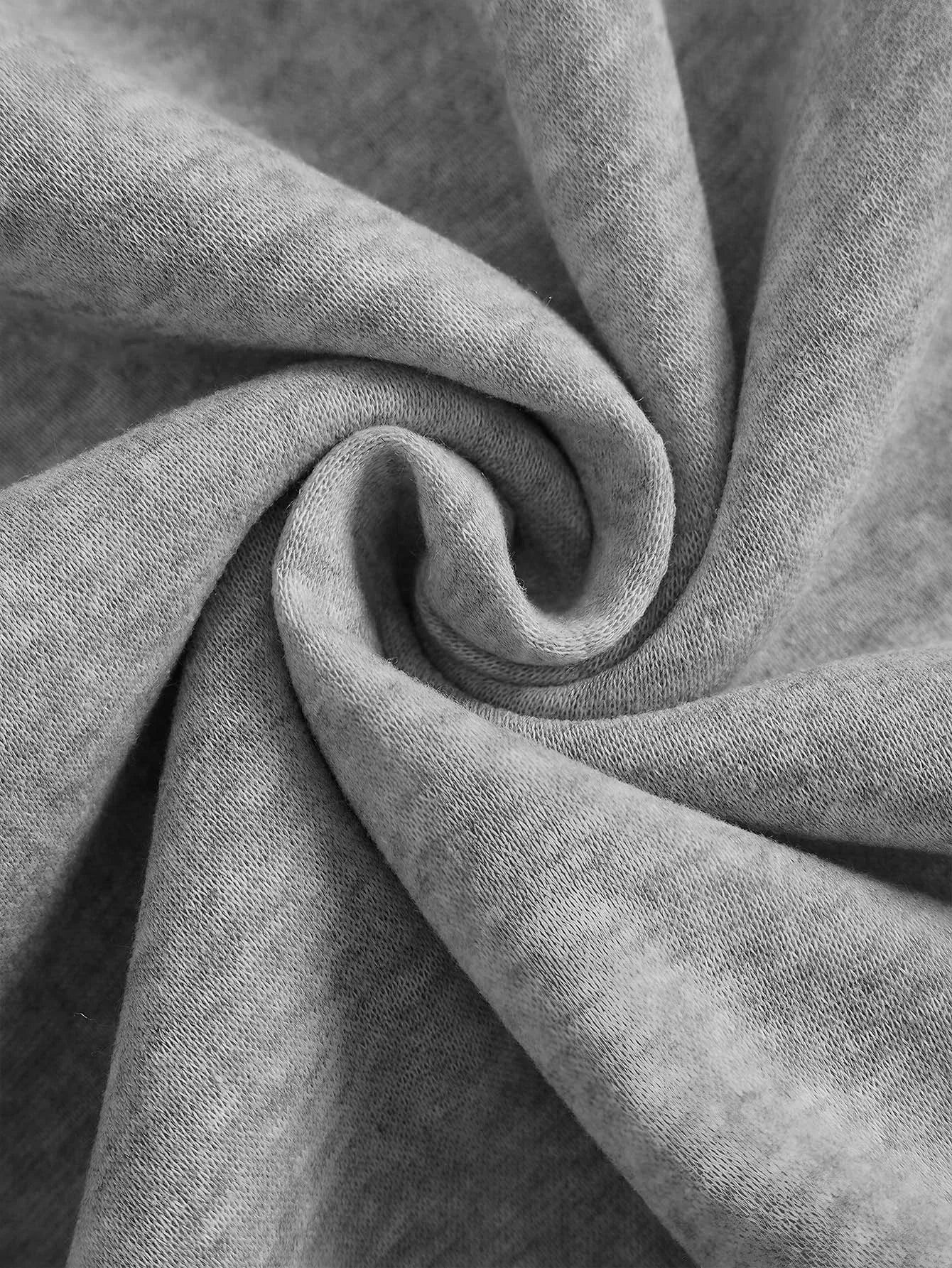 Men's Hoodie with Standard Fit, 3D Hood, Front Kangaroo Pocket, Clean Lines, Ideal for Casual & Commuting