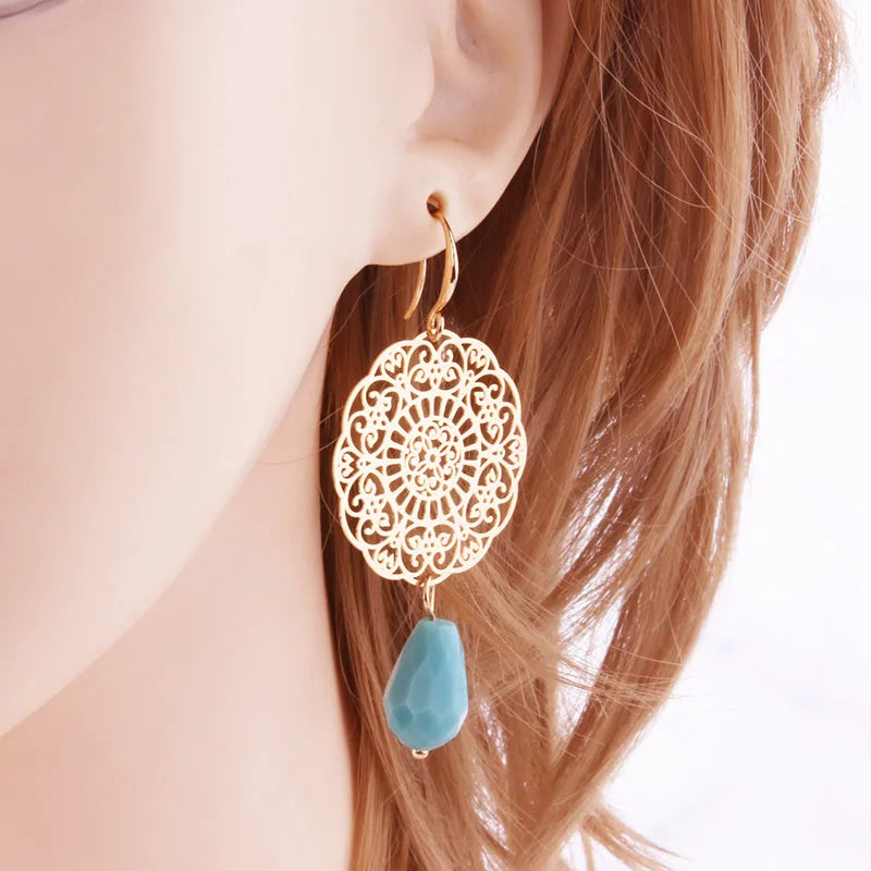 Drop Earrings Dangle Bohemian Metal Carving Hollow Pattern Crystal Water Charm 2023 New Hot Fashion Jewelry Accessories Brand Ms