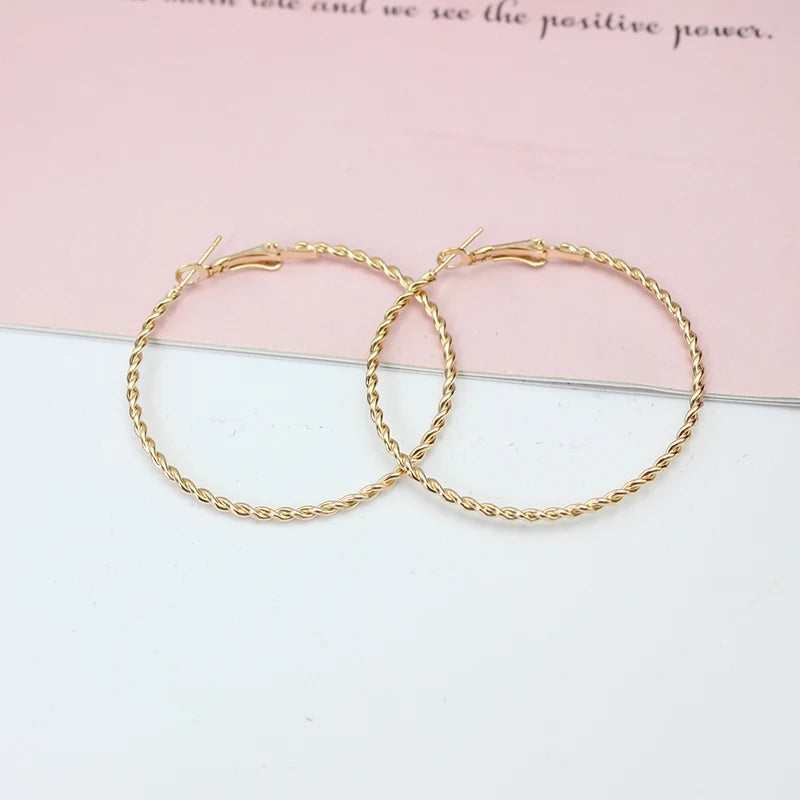 Simple 5CM Big Hoop Earring for Women Hiphop Rock Twist Weaving Winding Circle Round Loop Jewelry Brincos Ornamentos Orejeras