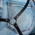 Women Fashion Belt Street Style for Women Cool Punk Rock Pu Leather Belt With Leg Jeans Decorative Belt Goth Clothing Accessorie