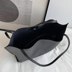 Fashionable black handbag - large capacity, lightweight and easy to carry, retro single shoulder handbag design is fashionable