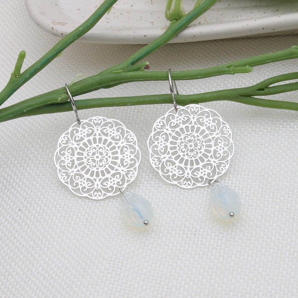 Drop Earrings Dangle Bohemian Metal Carving Hollow Pattern Crystal Water Charm 2023 New Hot Fashion Jewelry Accessories Brand Ms