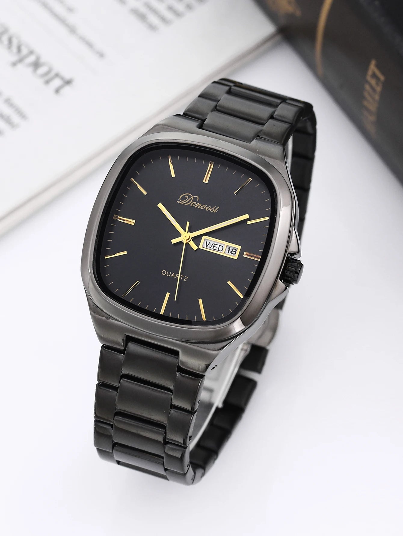 Casual Fashion  Waterproof Quartz Watch For Men Glow-in-the-dark stainless steel square wristwatch
