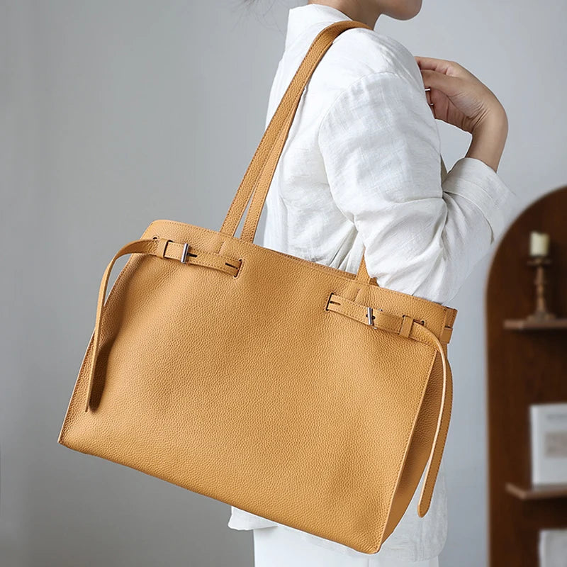 Women Totes Laptop Bag 2025 New Luxury Genuine Leather Commuter Handbag Female Large Capacity Minimalist Computer Shoulder Bag