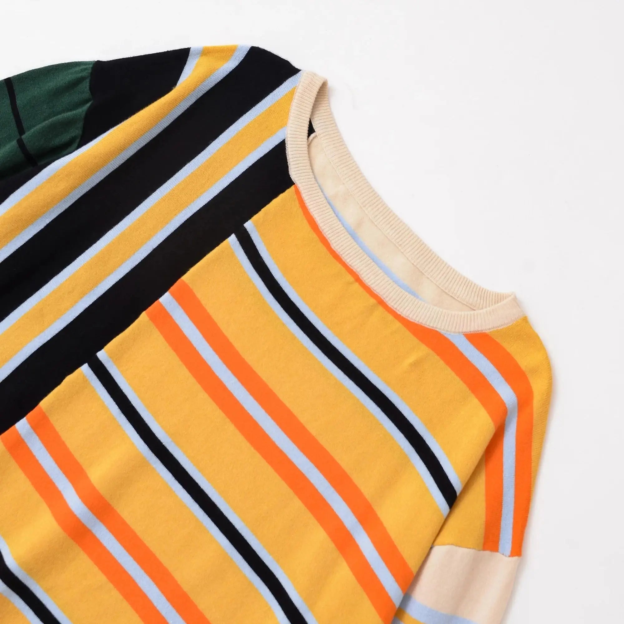 Women's Sweater 2025 New Fashion Autumn and Winter Contrast Panelled Knitted Sweater for Women Causal Chic Ladies Top