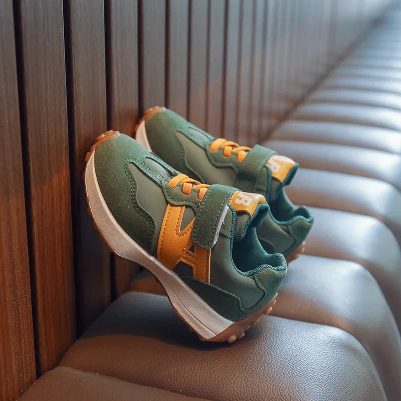 Children Shoes Children's Sneakers for Boy Lightweight Versatile Tennis Shoes for Girls Fashion Causal Kids School Running Basketball Shoes Hot