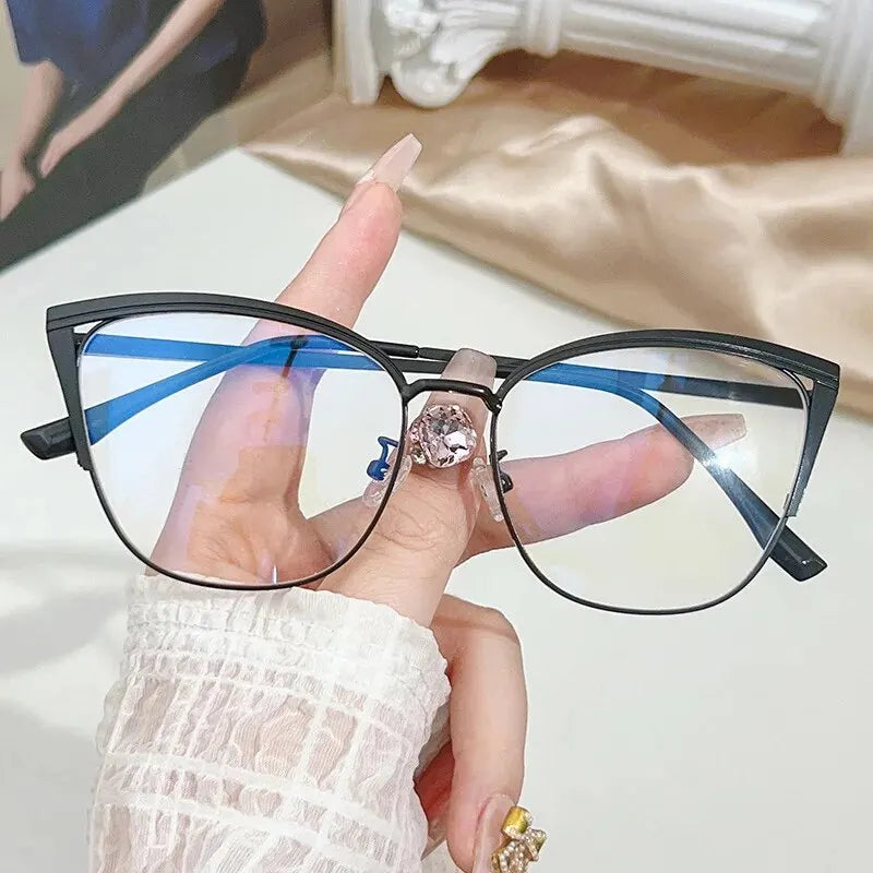 Fashion Cat-eye Frames Women's Fashion Multi-color Splicing Metal Frames European And American Color-changing Anti-blue Glasses