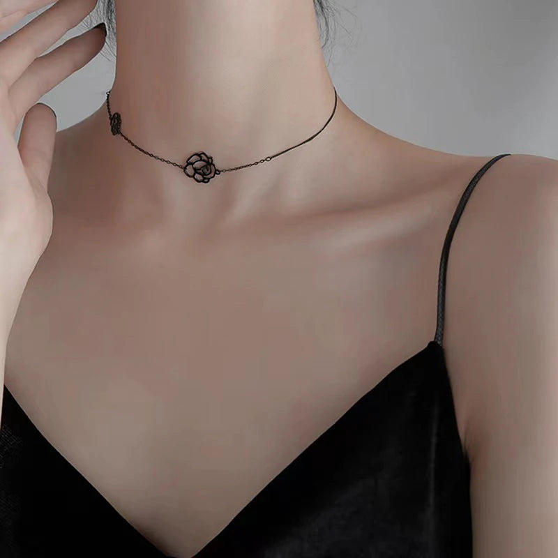 1PC Korean Chokers Necklaces Gothic Rose Short Necklace Neck Chains Choker CollaresParty Aesthetic Accessories Jewelry Gift