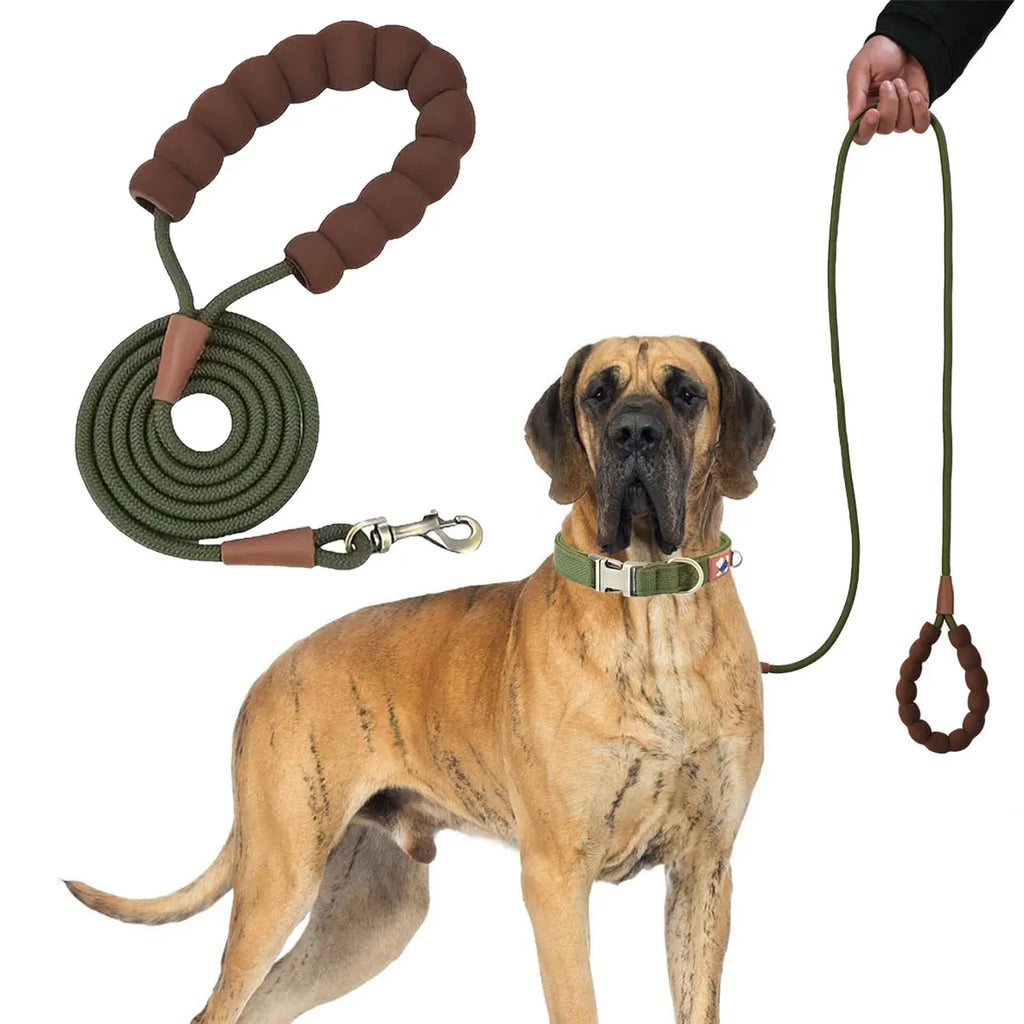 LL039--pet dog leash, 1.5-meter high density rope, soft handle, alloy buckle. Pet Leash