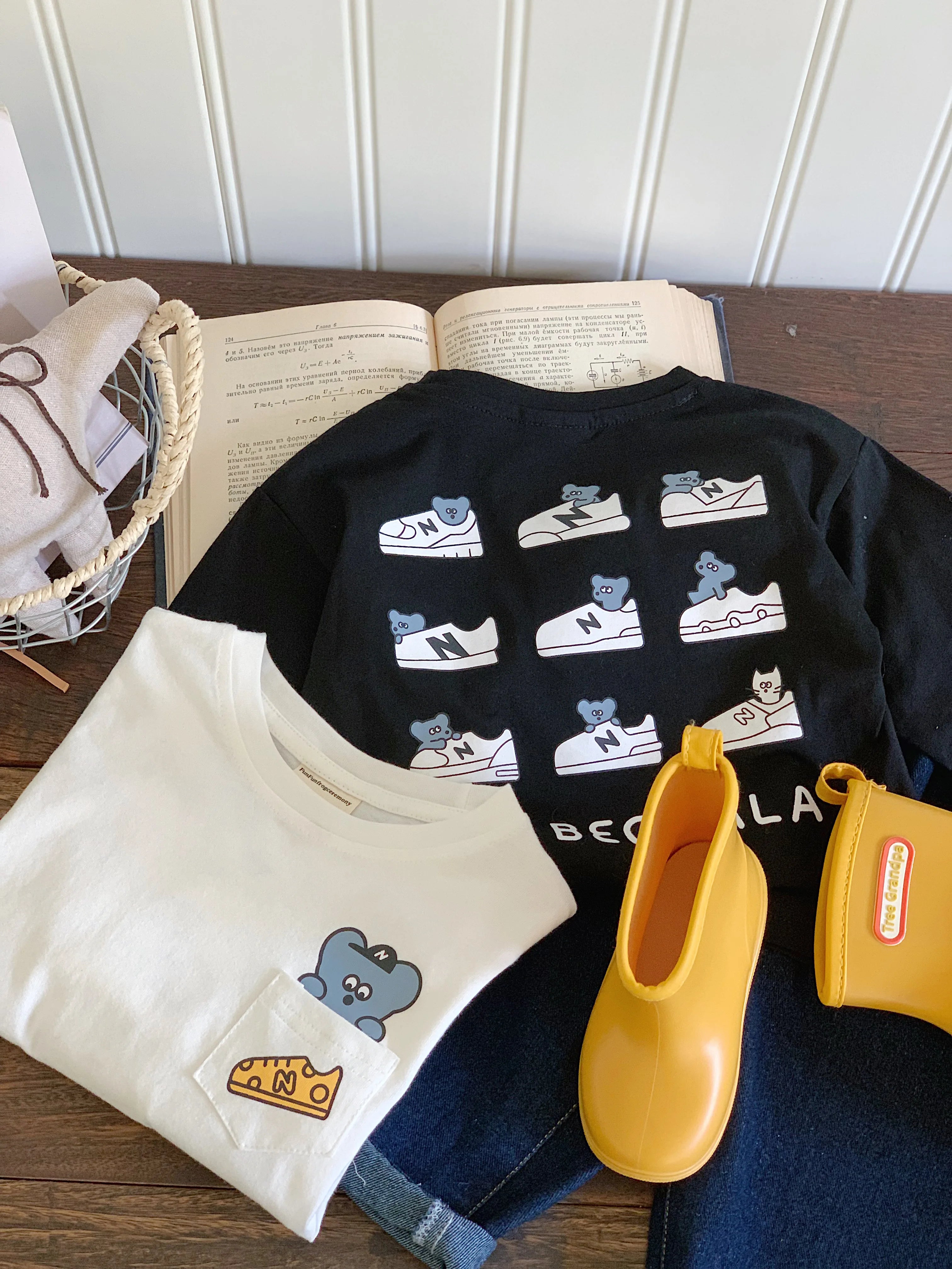 Children T-shirt Children's T-shirt 2025 Autumn New Product Boys and Girls Front and Back Printed Base Shirt Baby Round Neck T-shirt Trendy