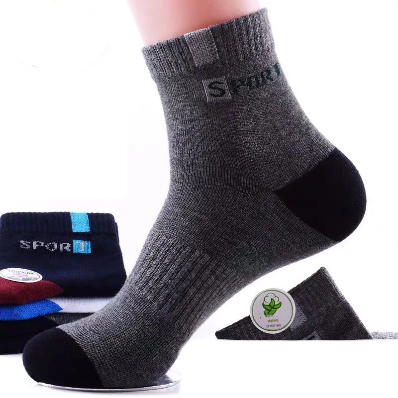 10/5/3MEN'S Mid-calf Socks Cotton Socks for All Seasons, Solid Colour and Versatile