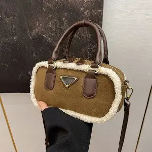 Cute and Simple Crossbody Bag for Ladies, Lightweight and Adjustable, Ideal for Campus and Casual Wear