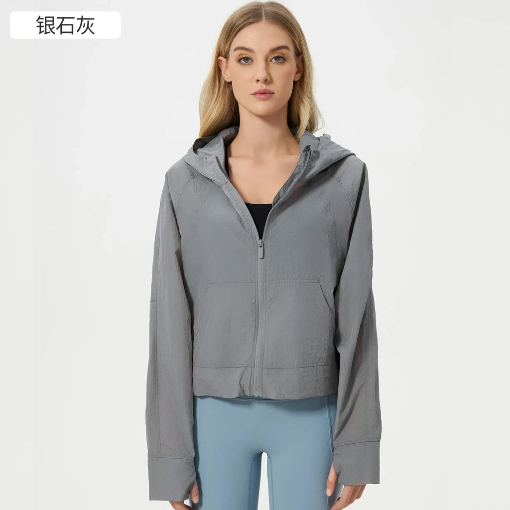 Summer Lightweight, Breathable, UV Resistant Skin Clothing, Loose and Breathable Outdoor Sunscreen Clothing for Women